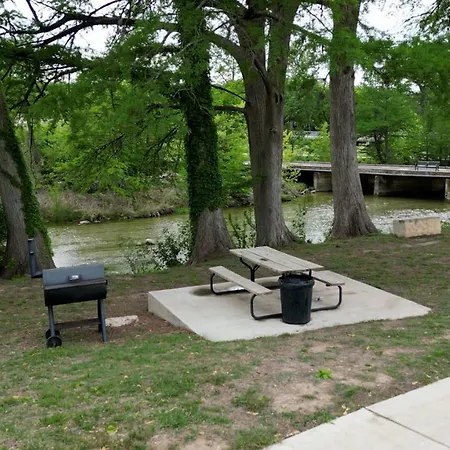 River Trail Cottages